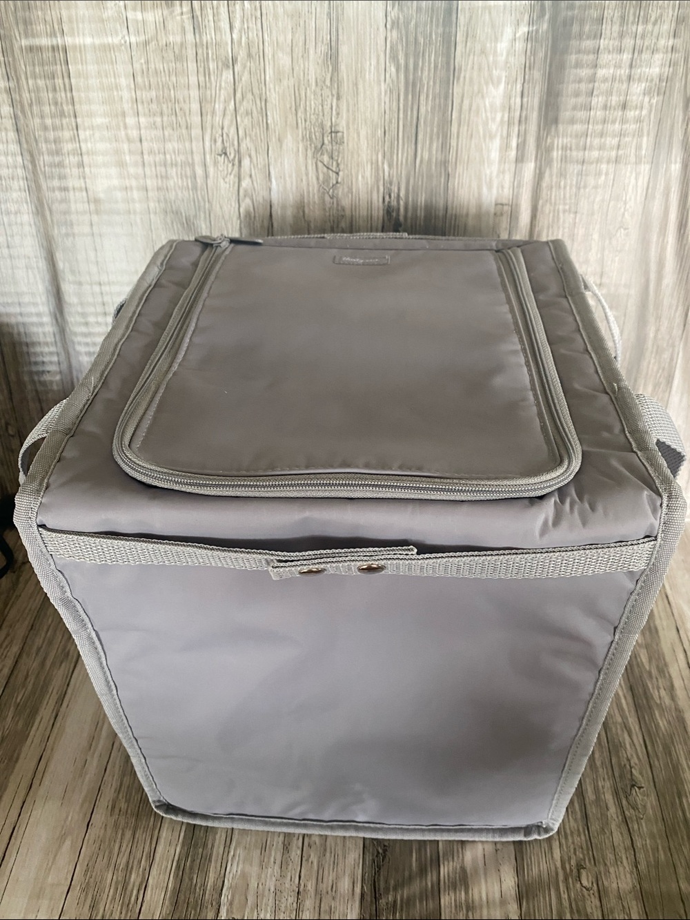 THIRTY-ONE WHISPER GREY SOFT COOLER INSERT for Utility Totes